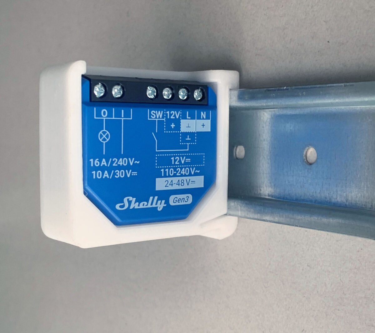 Shelly Halter für 35mm DIN-Hutschiene, verschiedene Ausführungen